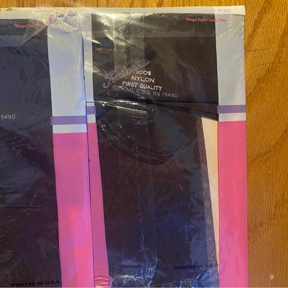 Vintage Sheer Seamless Textured Hosiery Black Brown - Two Pairs - Picture 3 of 4